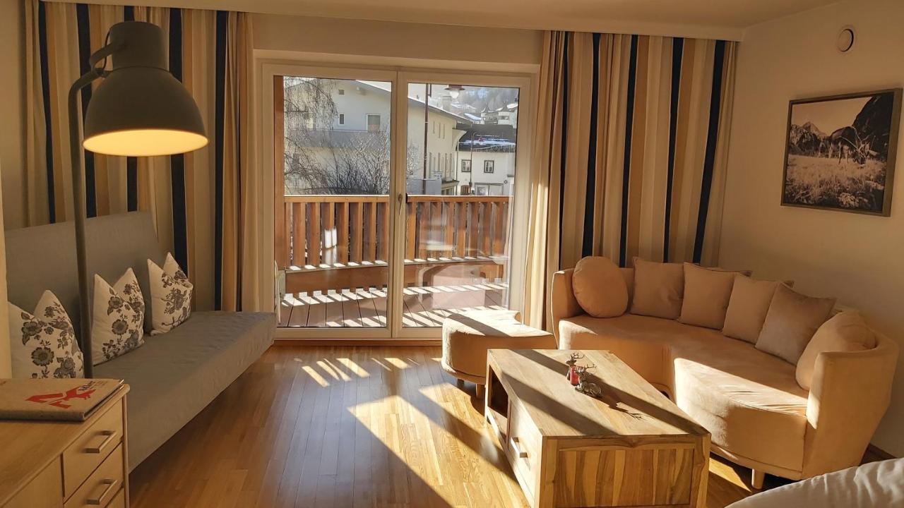 Adler Hotel-Pension Fulpmes Luaran gambar
