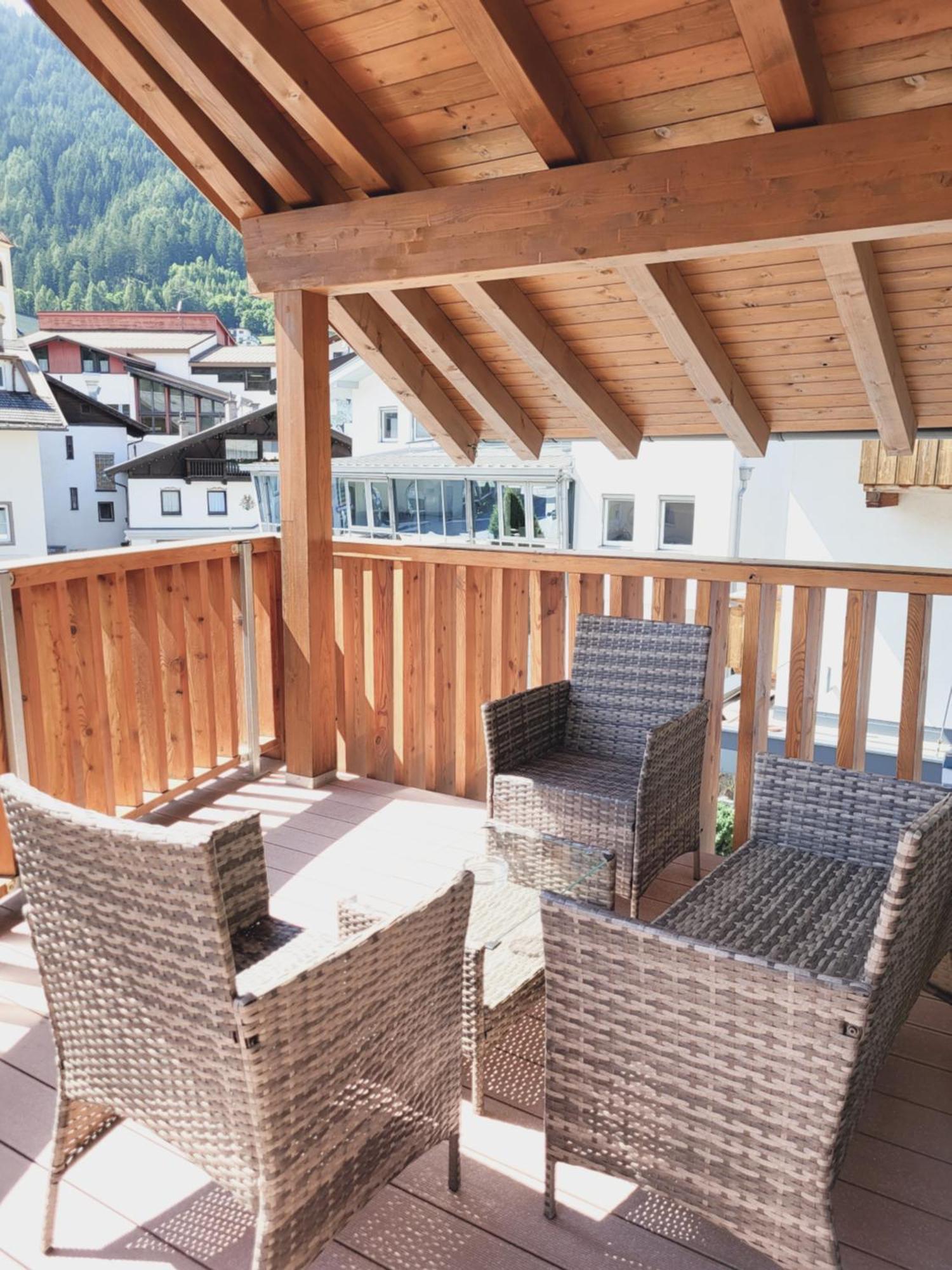 Adler Hotel-Pension Fulpmes Luaran gambar