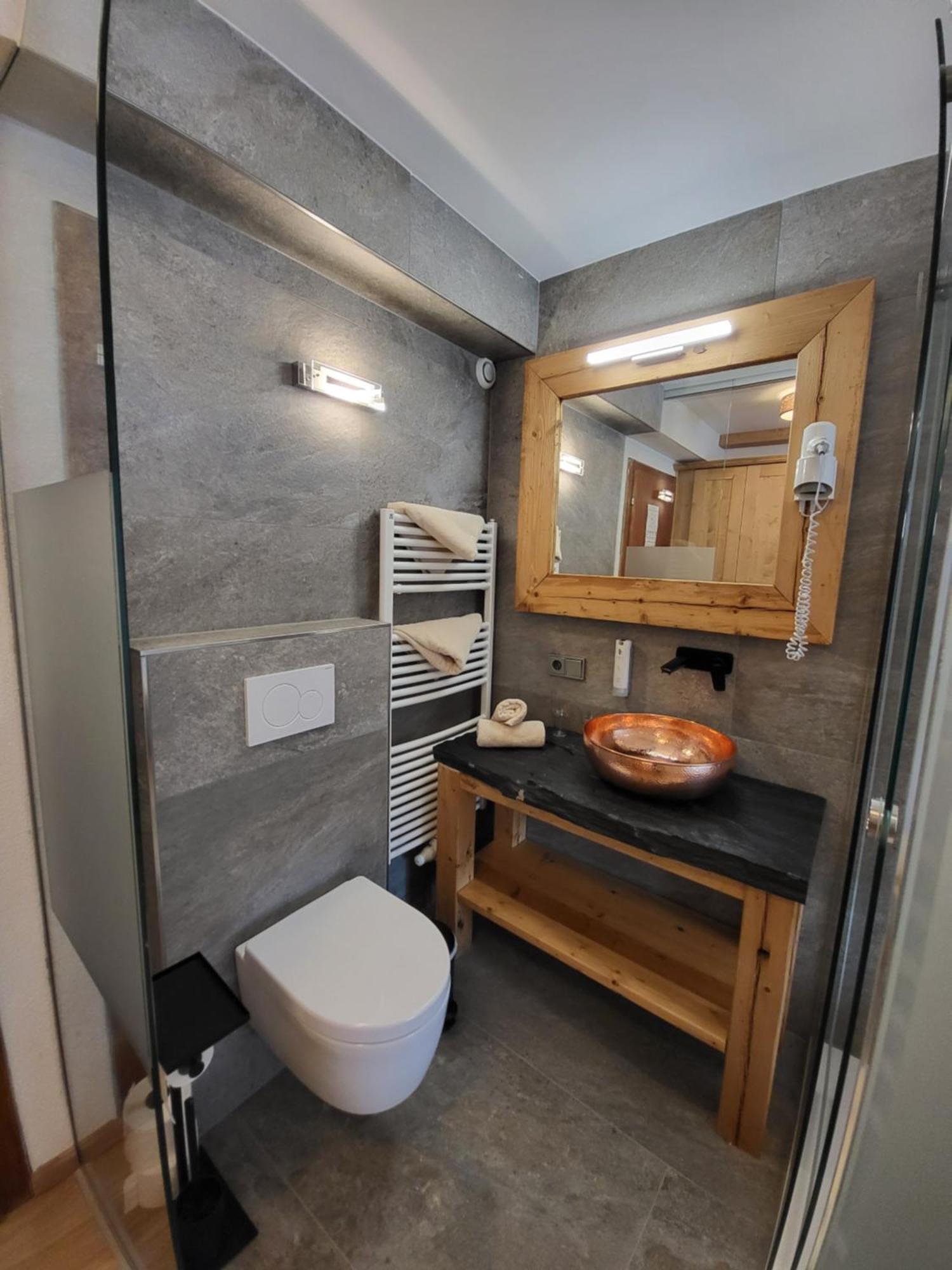Adler Hotel-Pension Fulpmes Luaran gambar